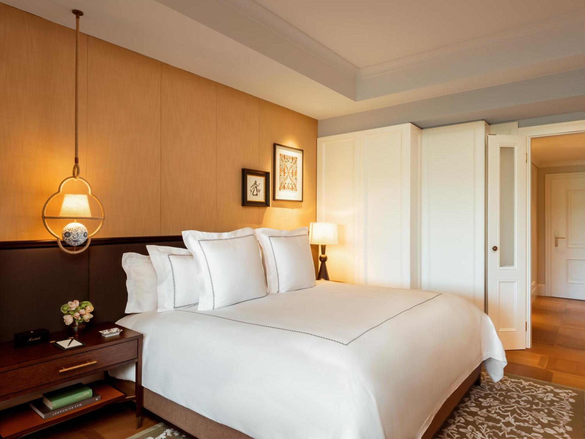 Hotel Rosewood Schloss Fuschl Hof bei Salzburg